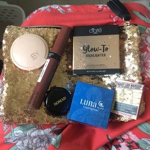 SOLD!!! Huge makeup bundle!